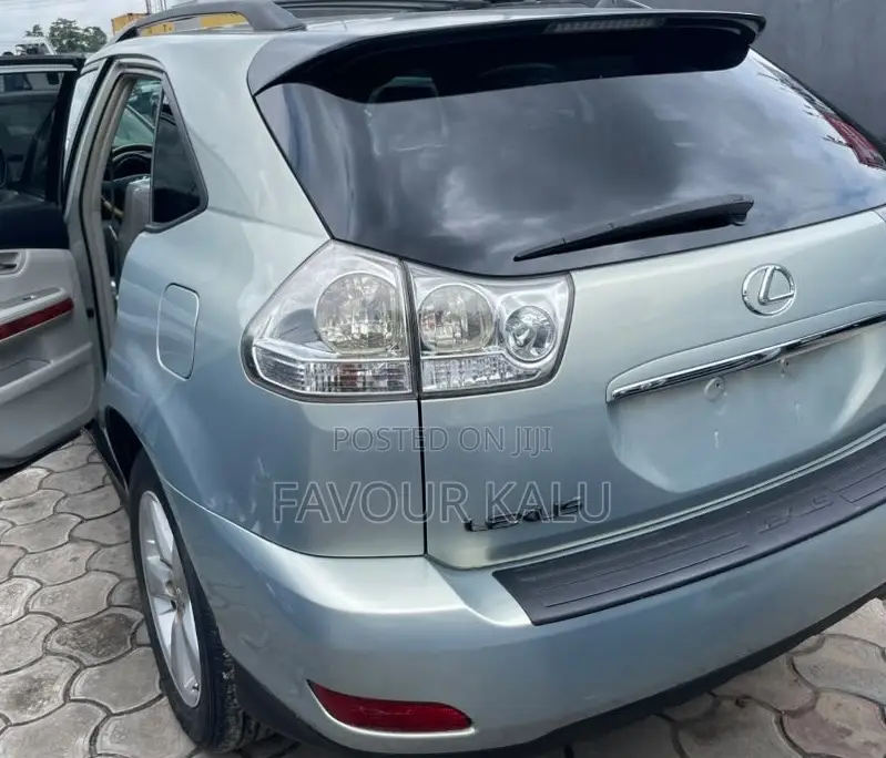 Lexus RX 2011 Blue
