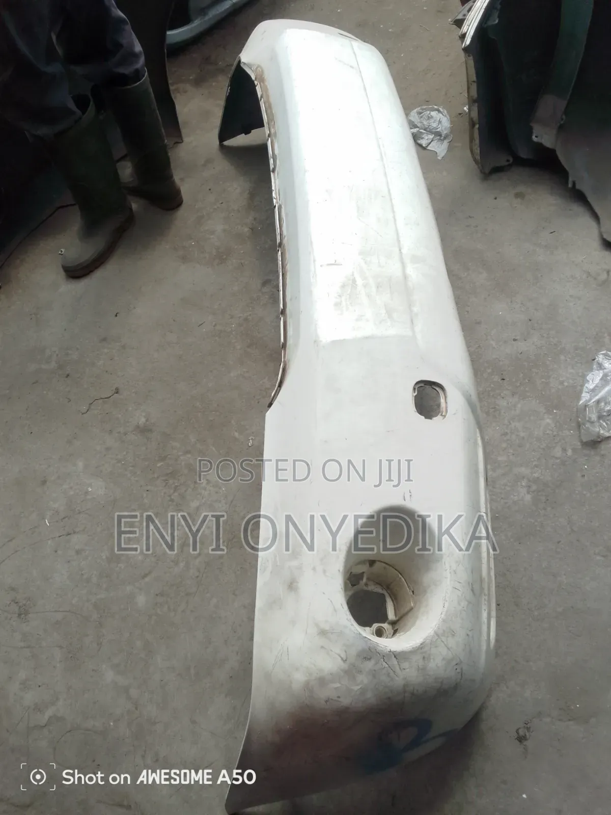 Empty Front Bumper Toyota Highlander 2006