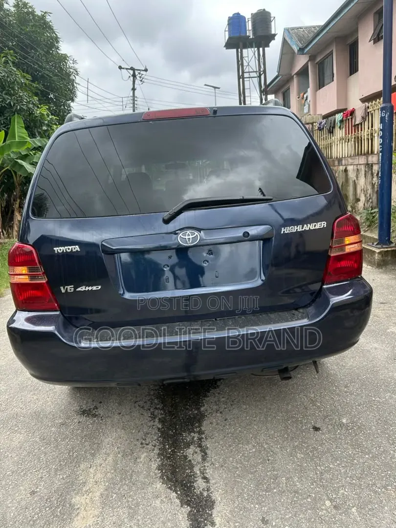 Toyota Highlander 4x4 2005 Blue