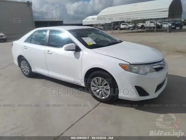 Toyota Camry LE 4dr Sedan (2.5L 4cyl 6A) 2012 White