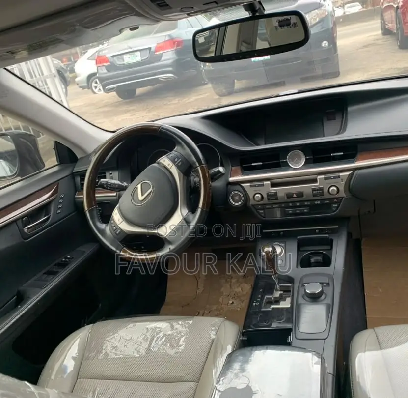 Lexus ES 2015 Black