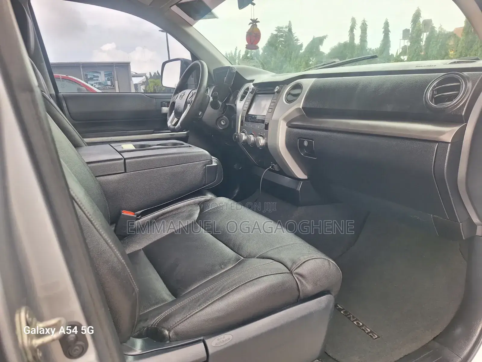 Toyota Tundra 2016 Silver
