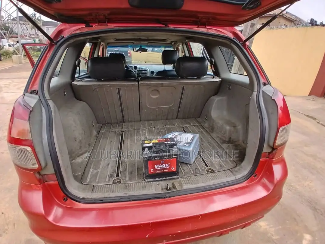 Toyota Matrix 2002 Red