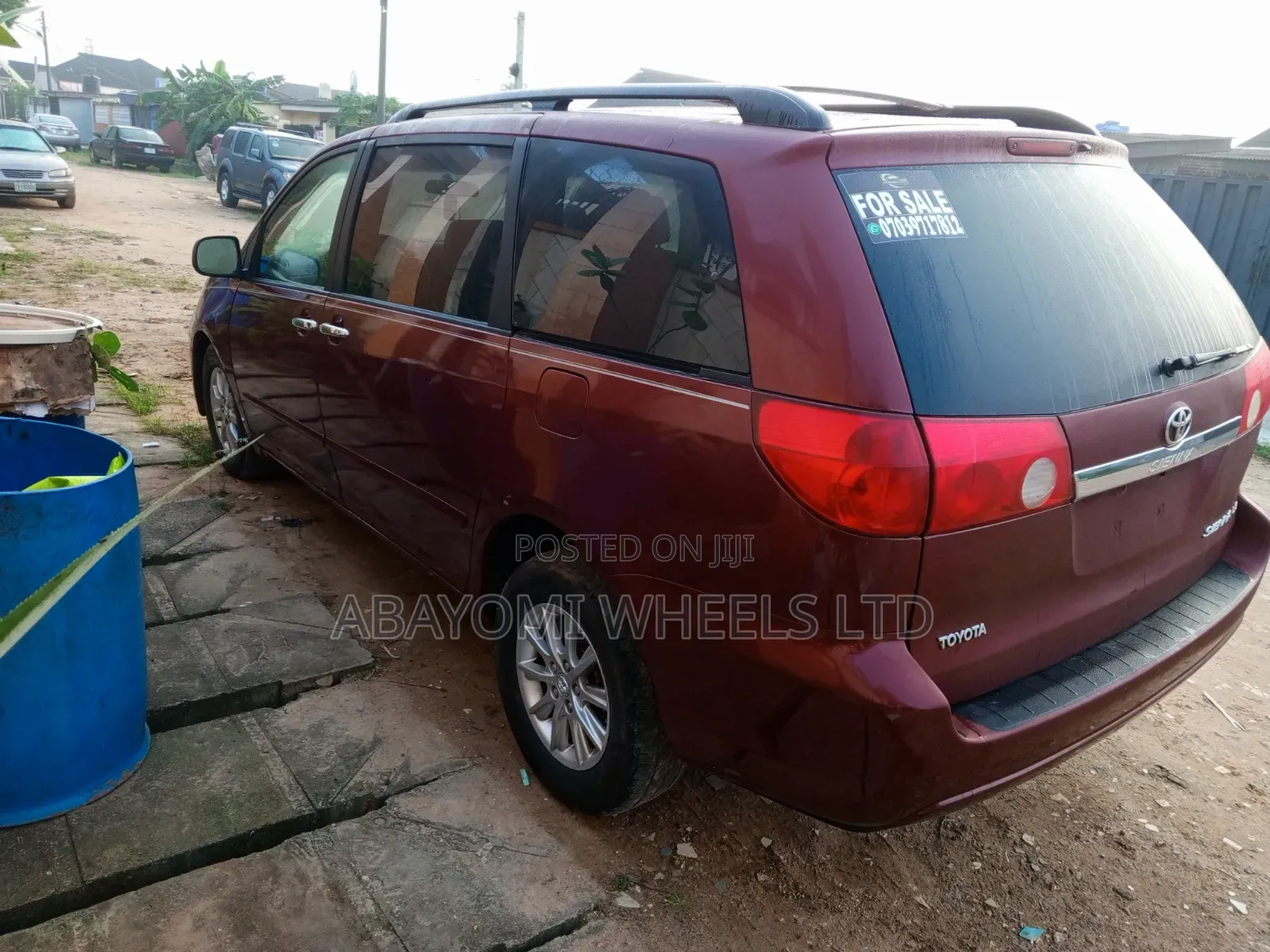 Toyota Sienna 2006 Red