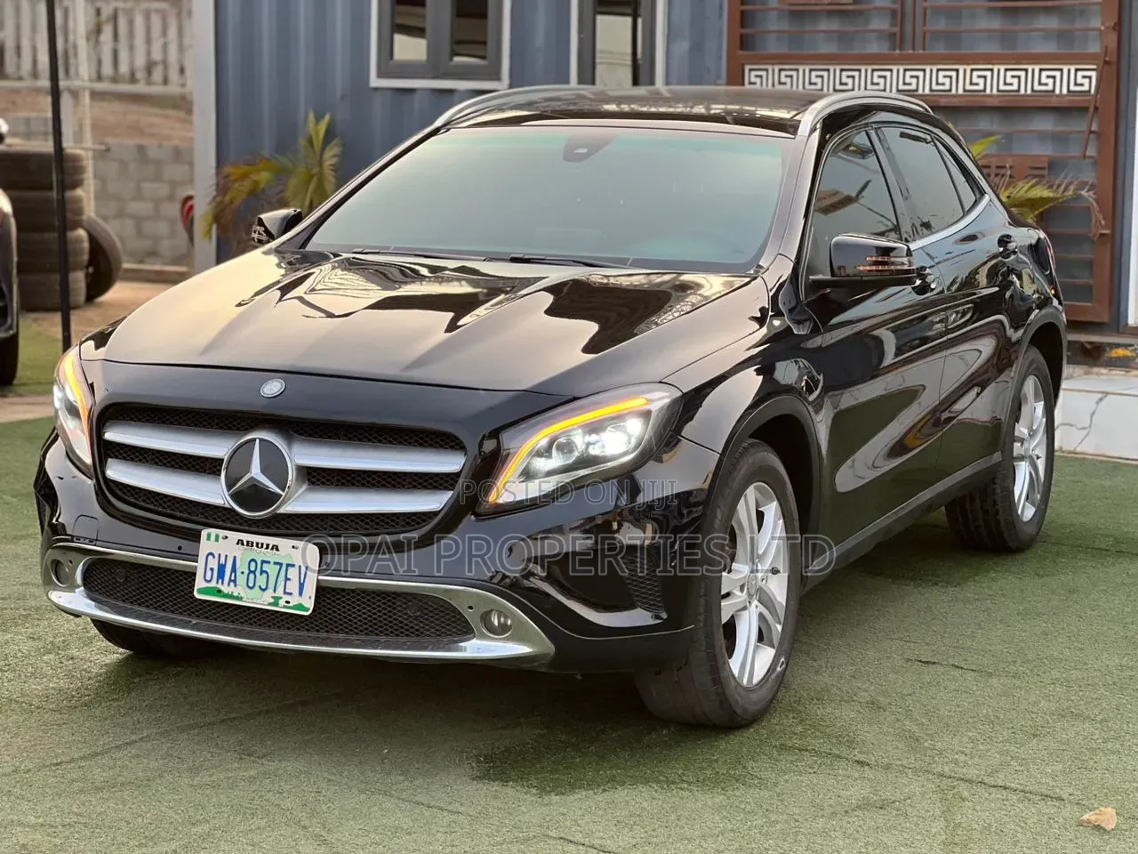 Mercedes-Benz GLA 250 2017 Black