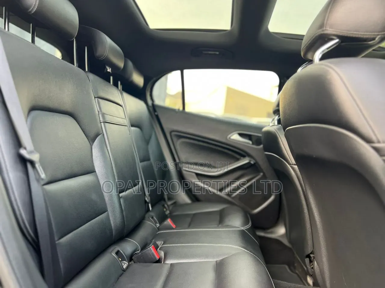 Mercedes-Benz GLA 250 2017 Black