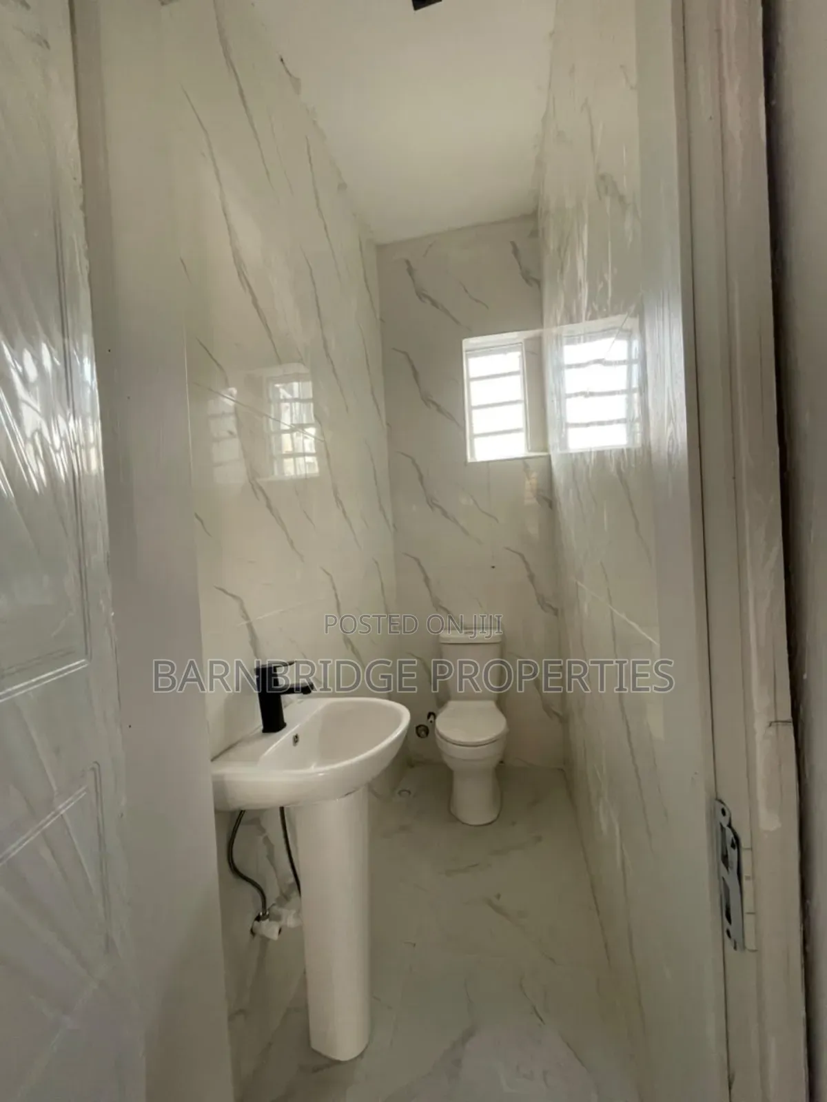 Furnished 4bdrm Duplex in Ikota for sale
