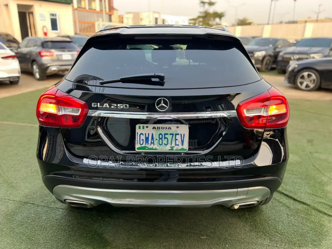 Mercedes-Benz GLA 250 2017 Black