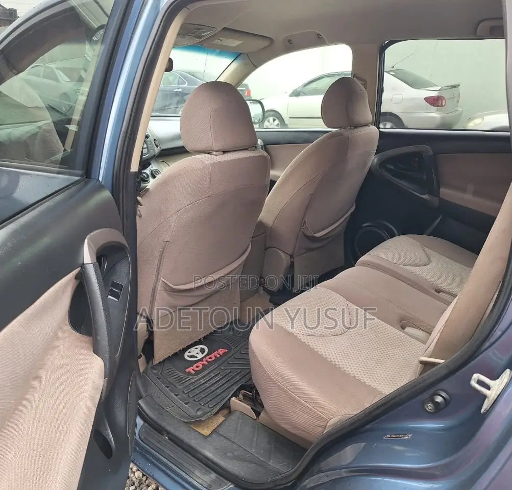 Toyota RAV4 Limited 2008 Blue