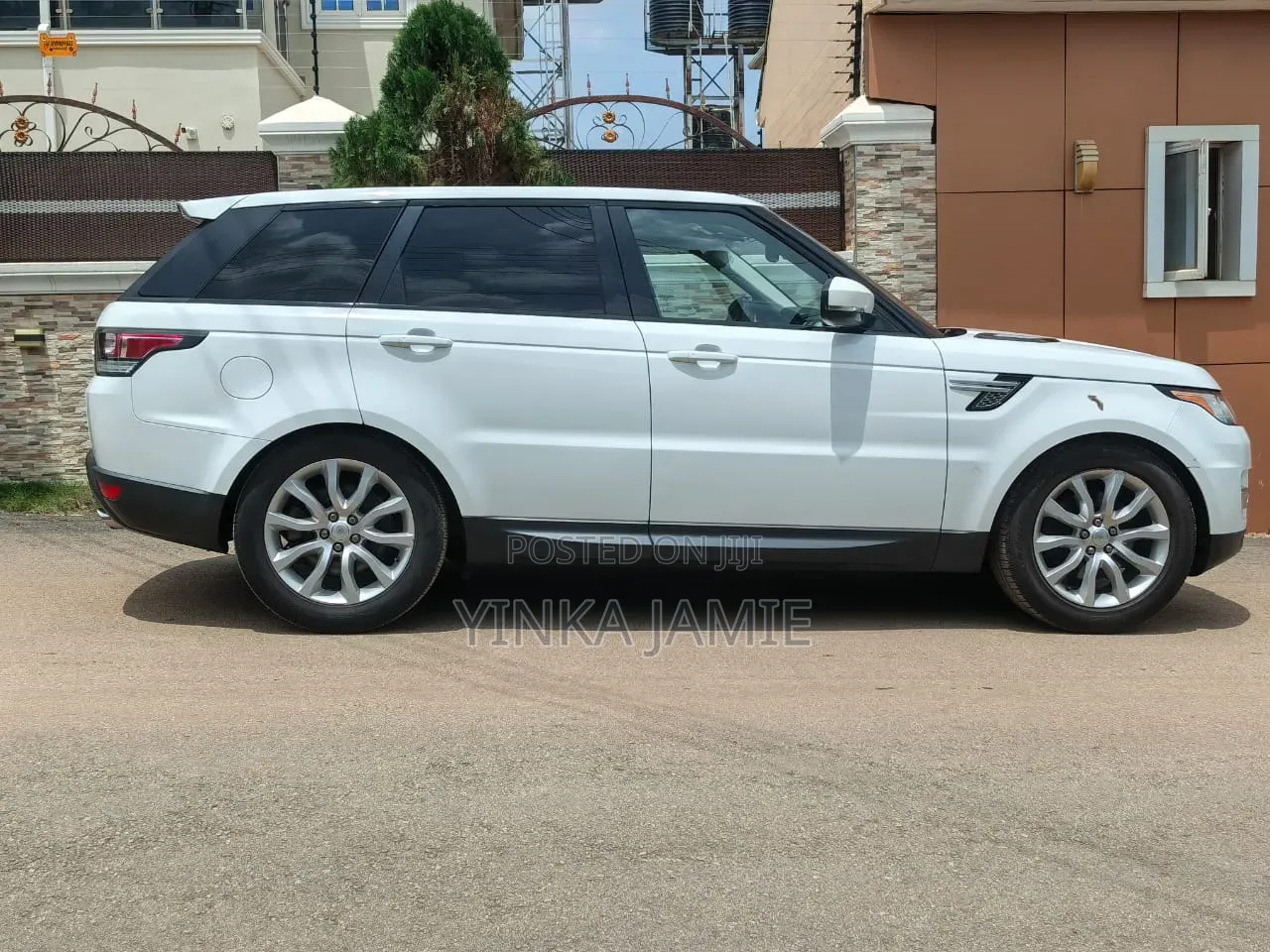 Rover Land 2017 White