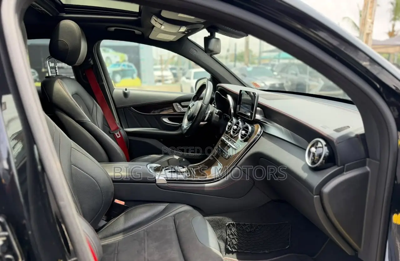 Mercedes-Benz GLC-Class 2017 Black