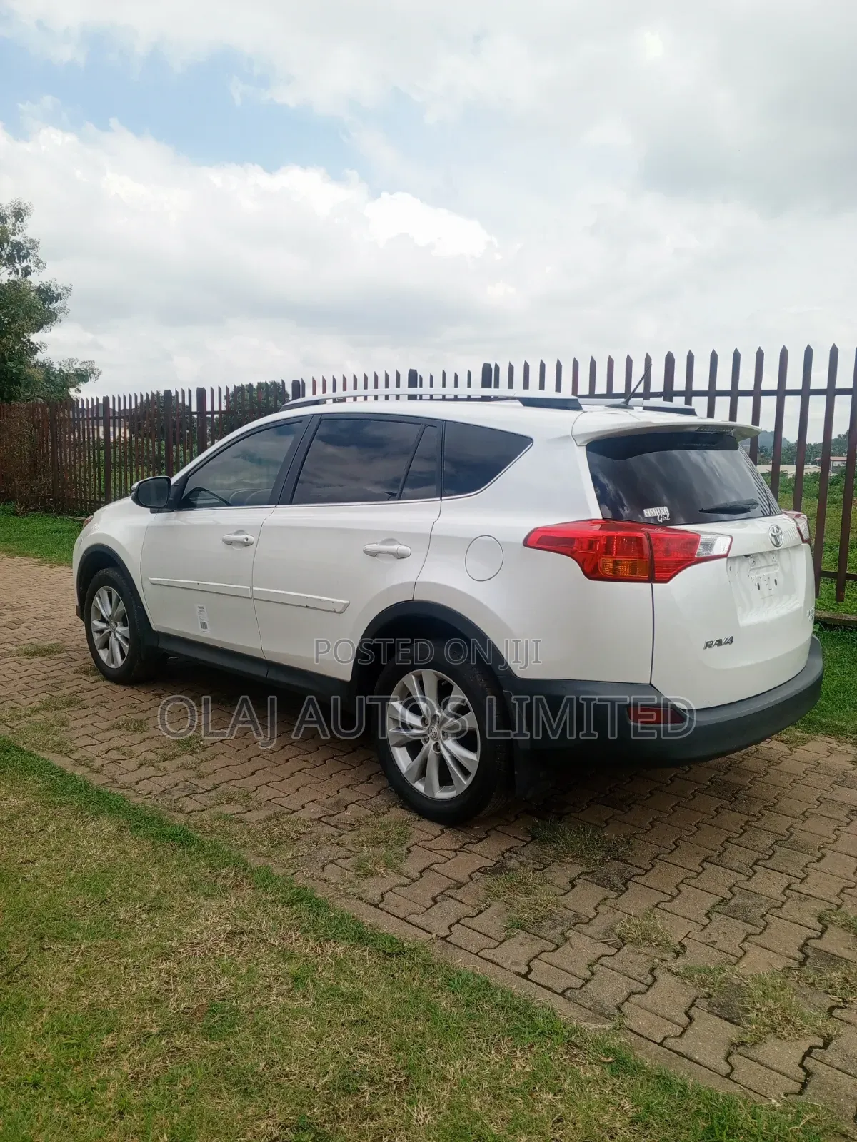 Toyota RAV4 2016 White