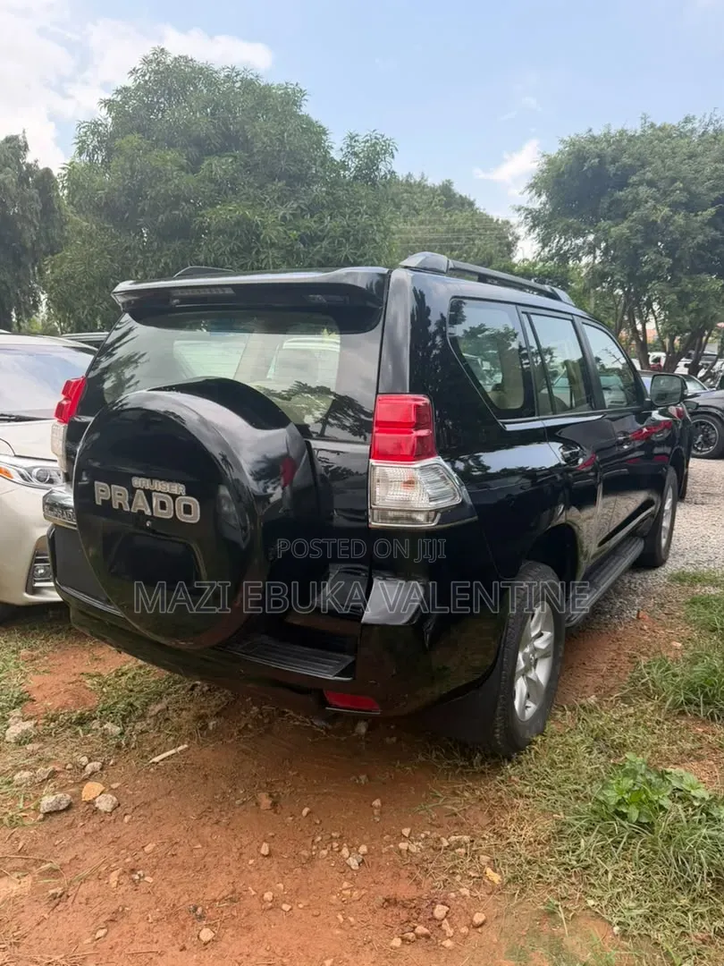Toyota Land Cruiser Prado 2015 Black