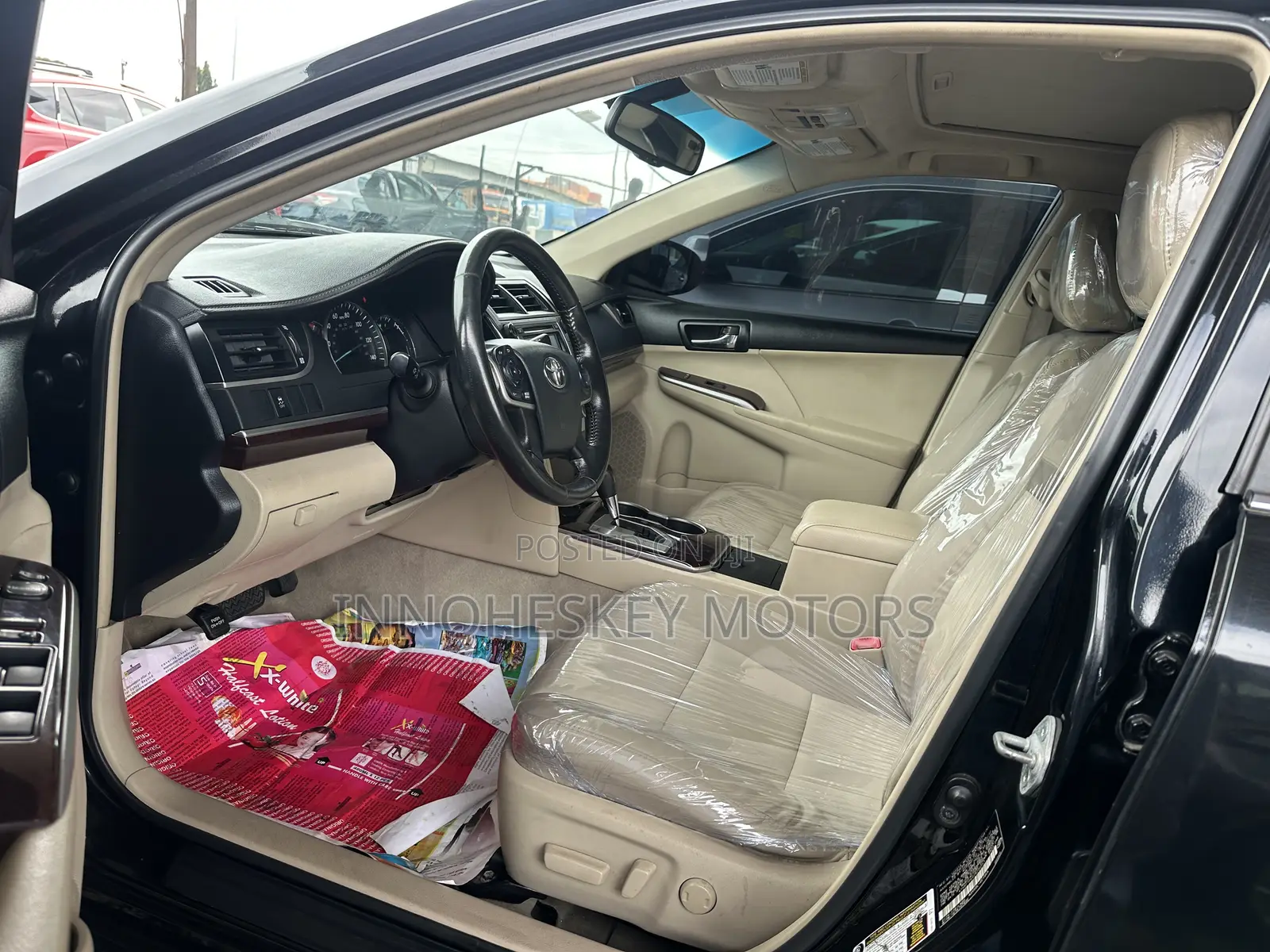 Toyota Camry XLE 4dr Sedan (2.5L 4cyl 6A) 2012 Black