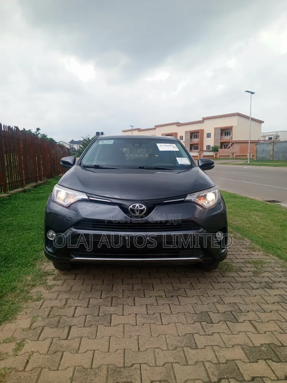 Toyota RAV4 2019 Gray