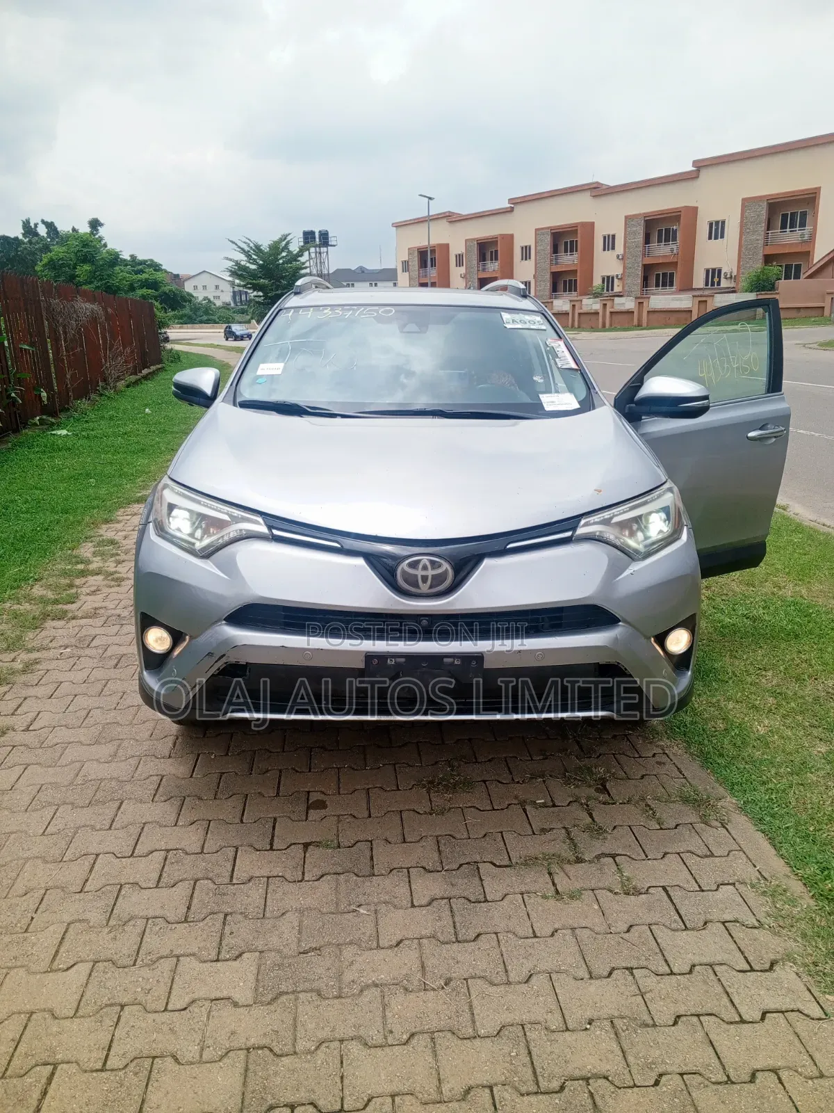 Toyota RAV4 2016 Silver
