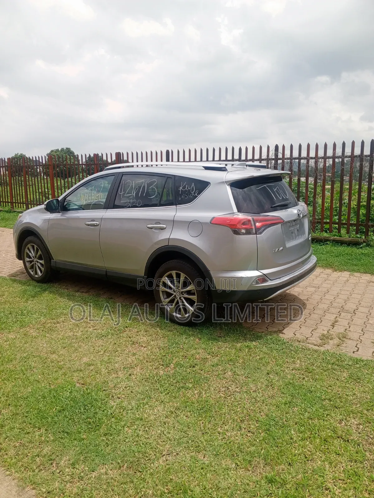 Toyota RAV4 2016 Silver