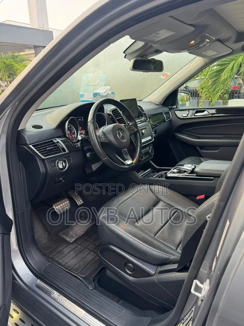 Mercedes-Benz GLE-Class GLE 400 4MATIC 2017 Gray
