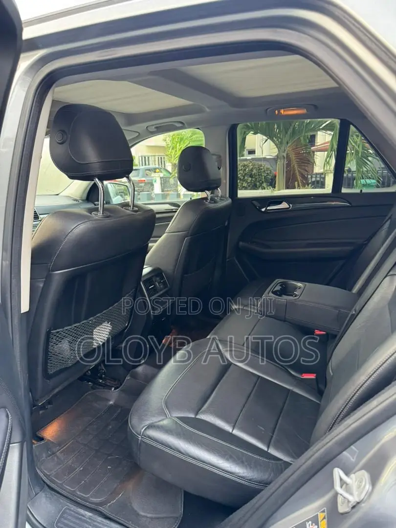Mercedes-Benz GLE-Class GLE 400 4MATIC 2017 Gray