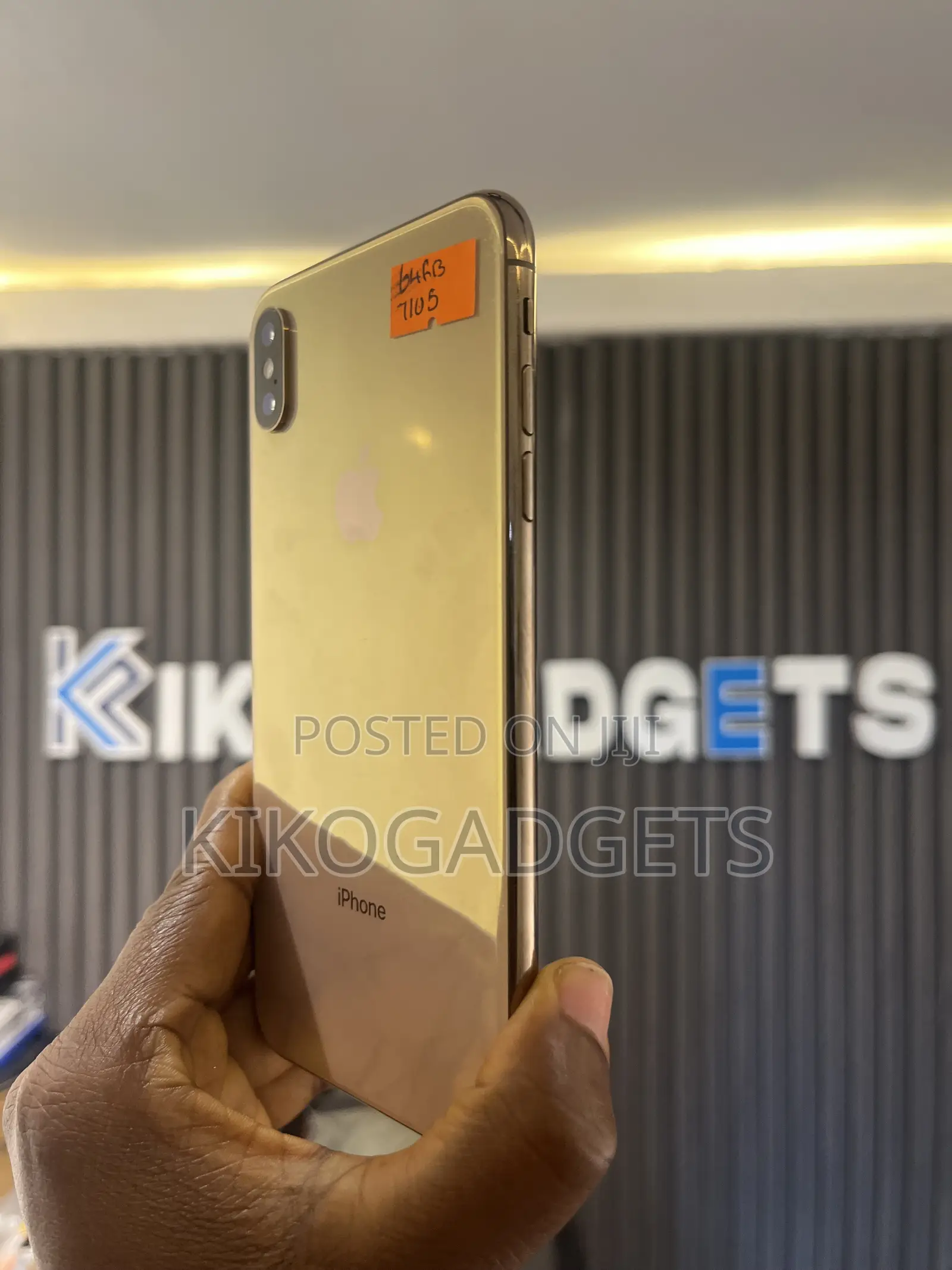Apple iPhone XS Max 64 GB Gold
