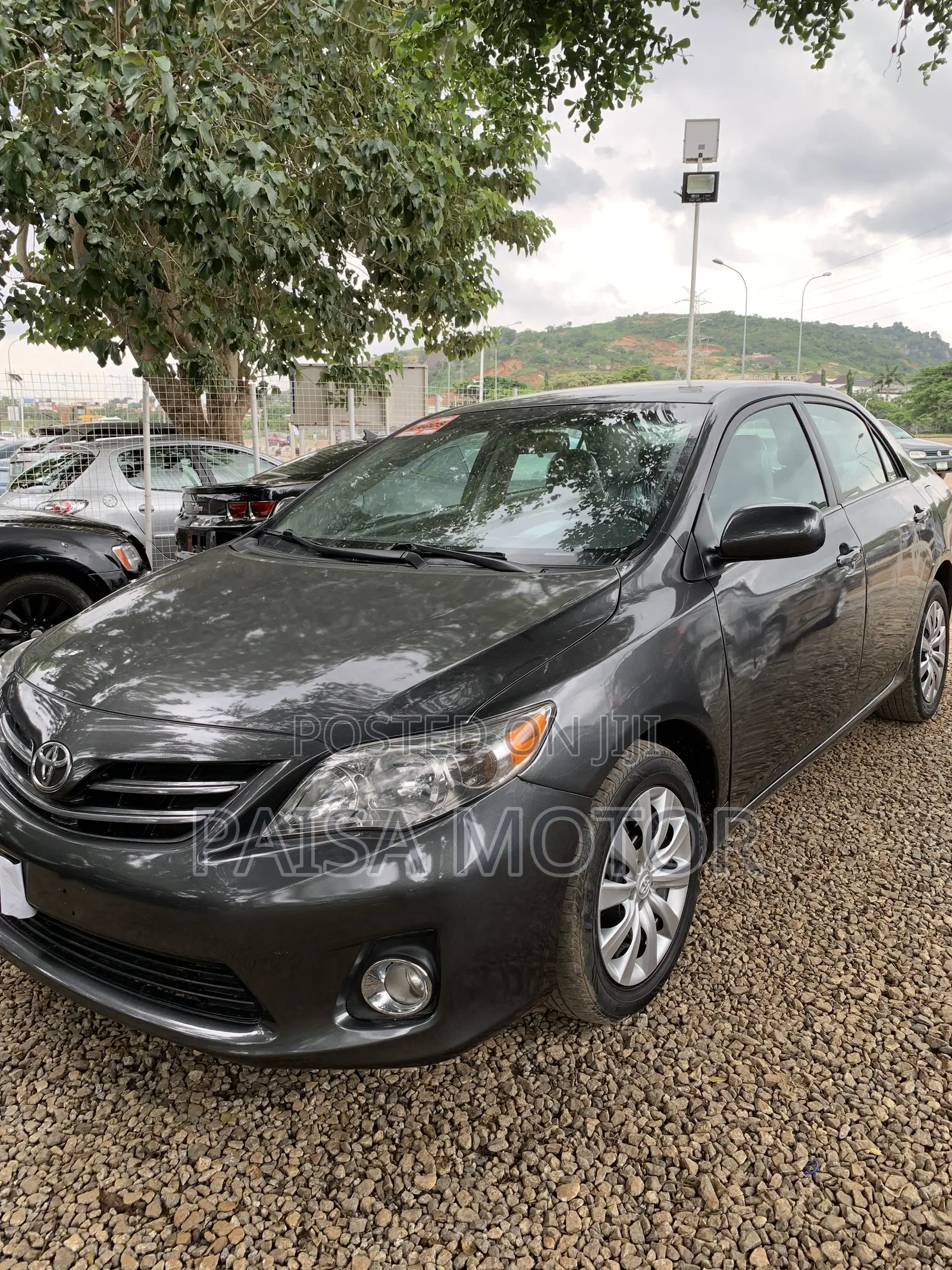 Toyota Corolla LE 4dr Sedan (1.8L 4cyl 4A) 2013 Gray