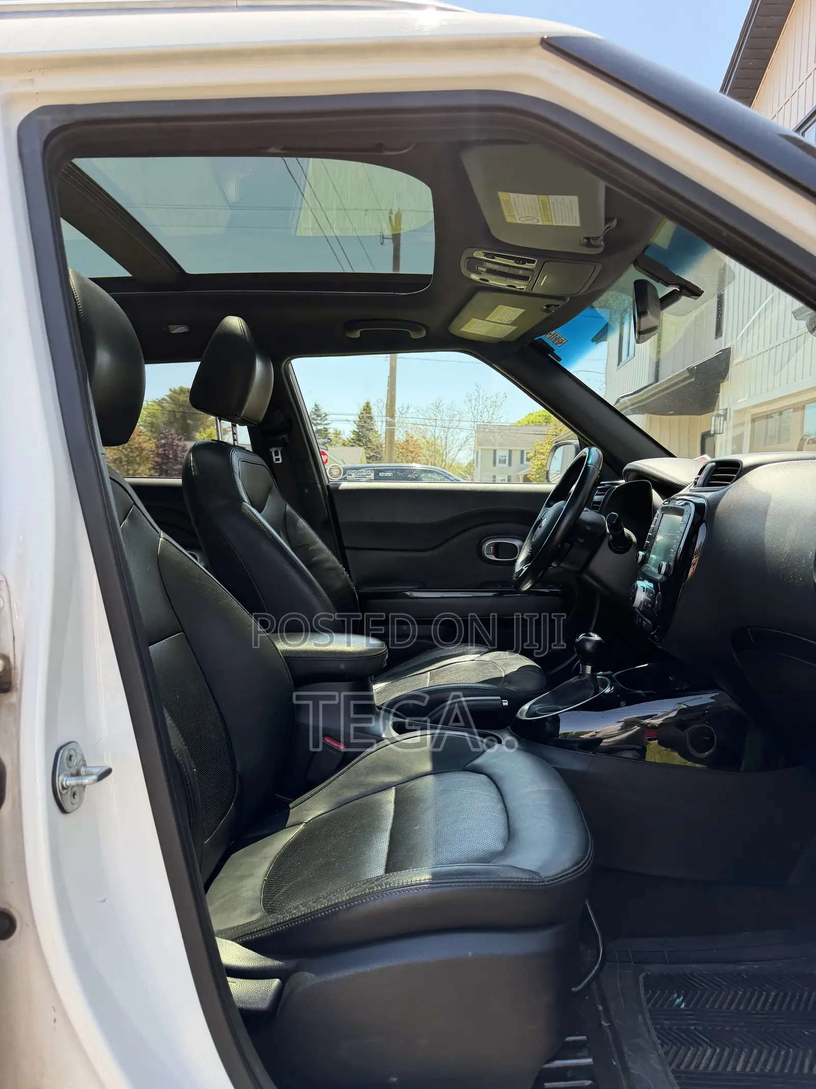 Kia Soul 4dr Wagon (1.6L 4cyl 6A) 2015 White