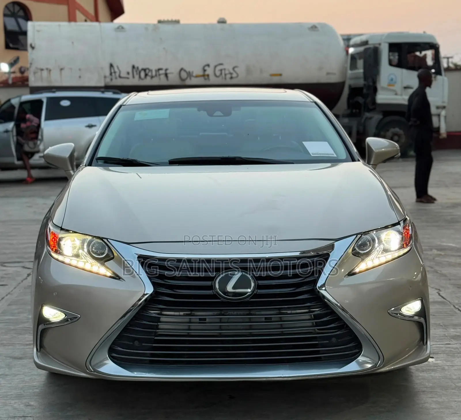 Lexus ES 350 FWD 2016 Gold