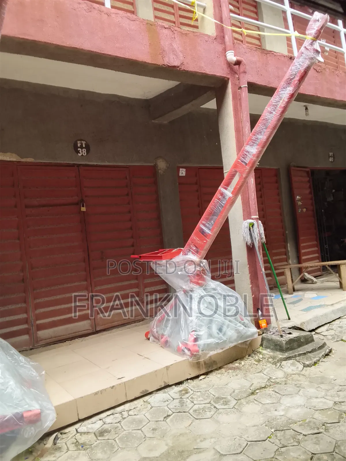 Lifting Crane