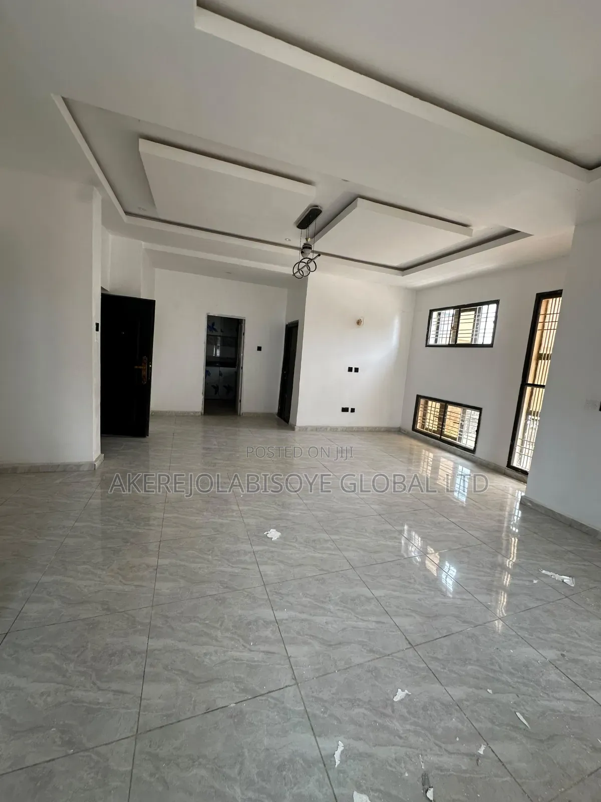3bdrm Apartment in In An Estate Around for rent
