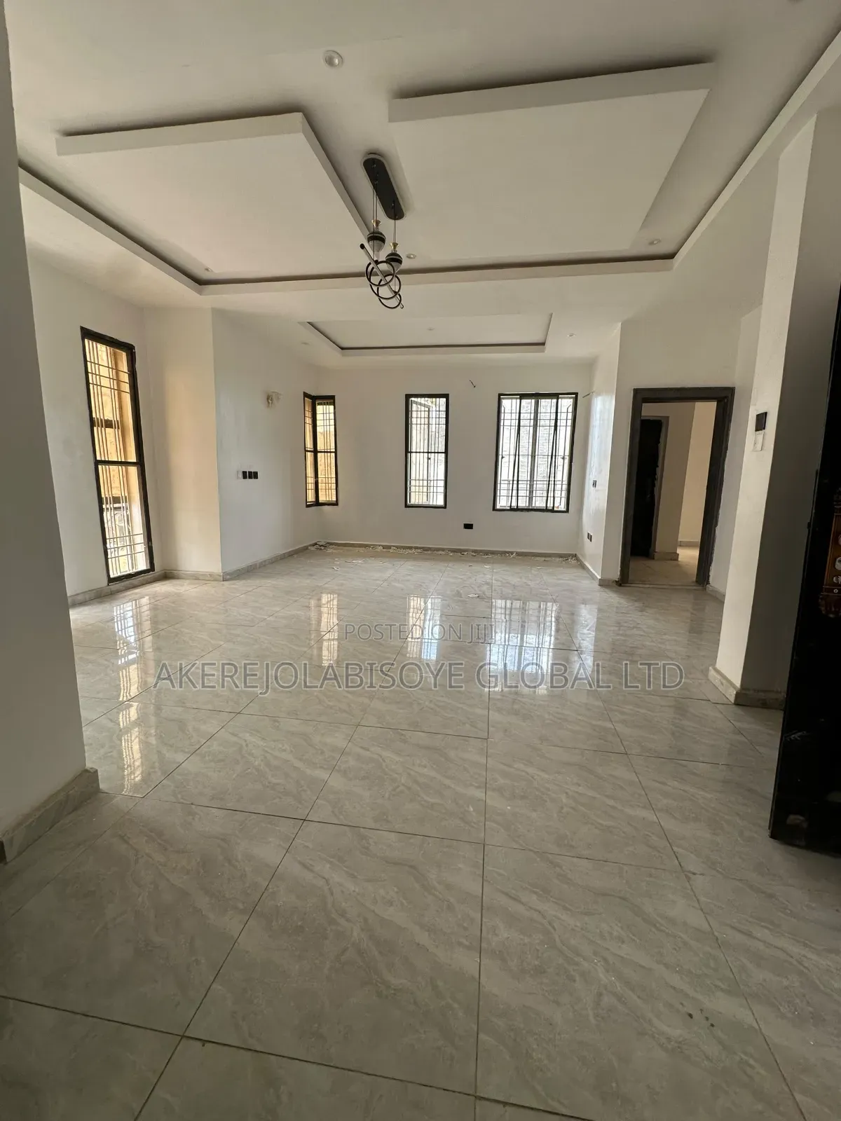3bdrm Apartment in In An Estate Around for rent