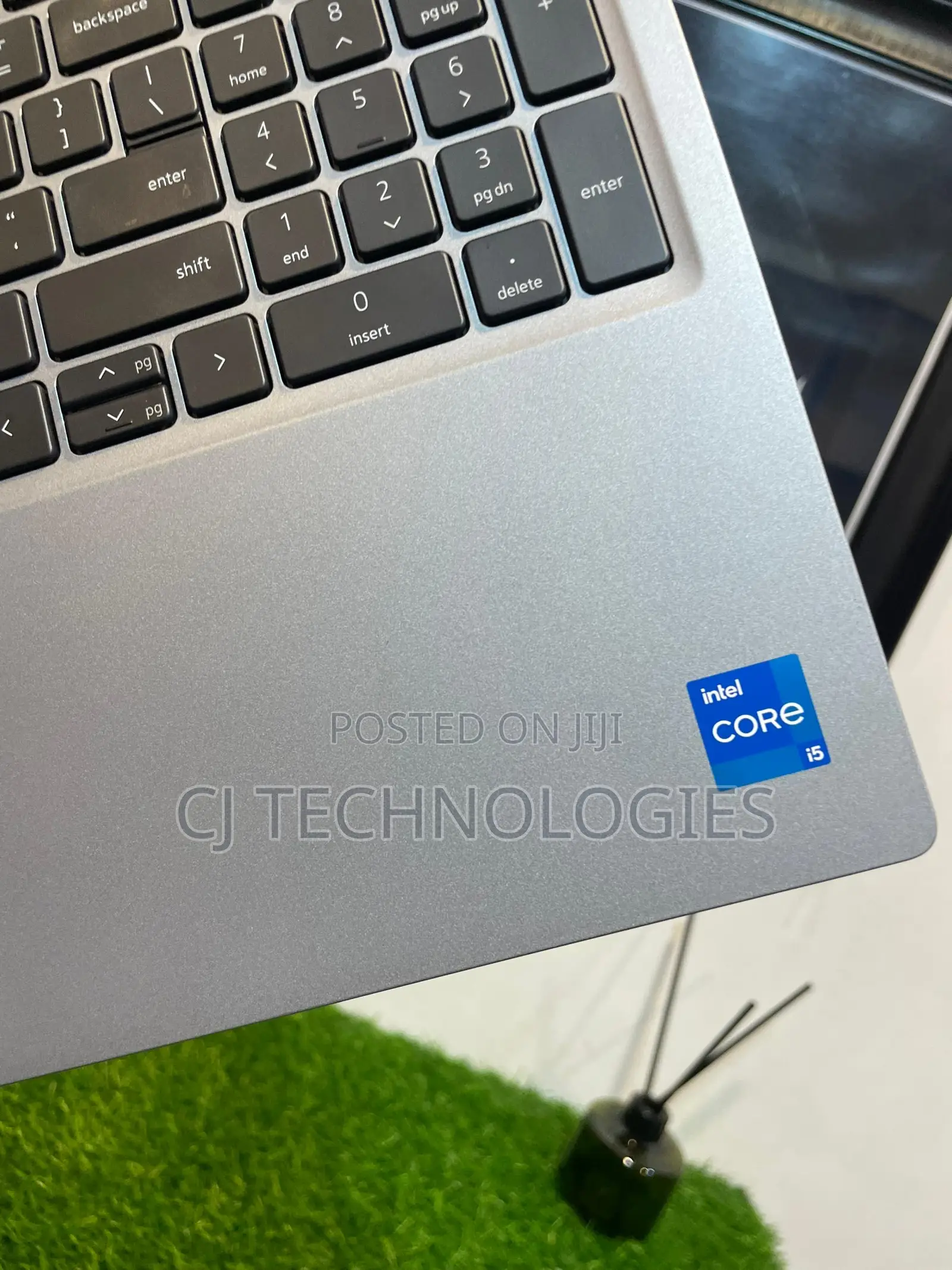 Laptop Dell Latitude 5520 16GB Intel Core i5 SSD 512GB