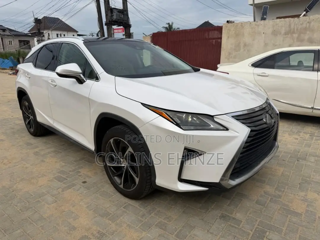 Lexus RX 350 FWD 2016 White