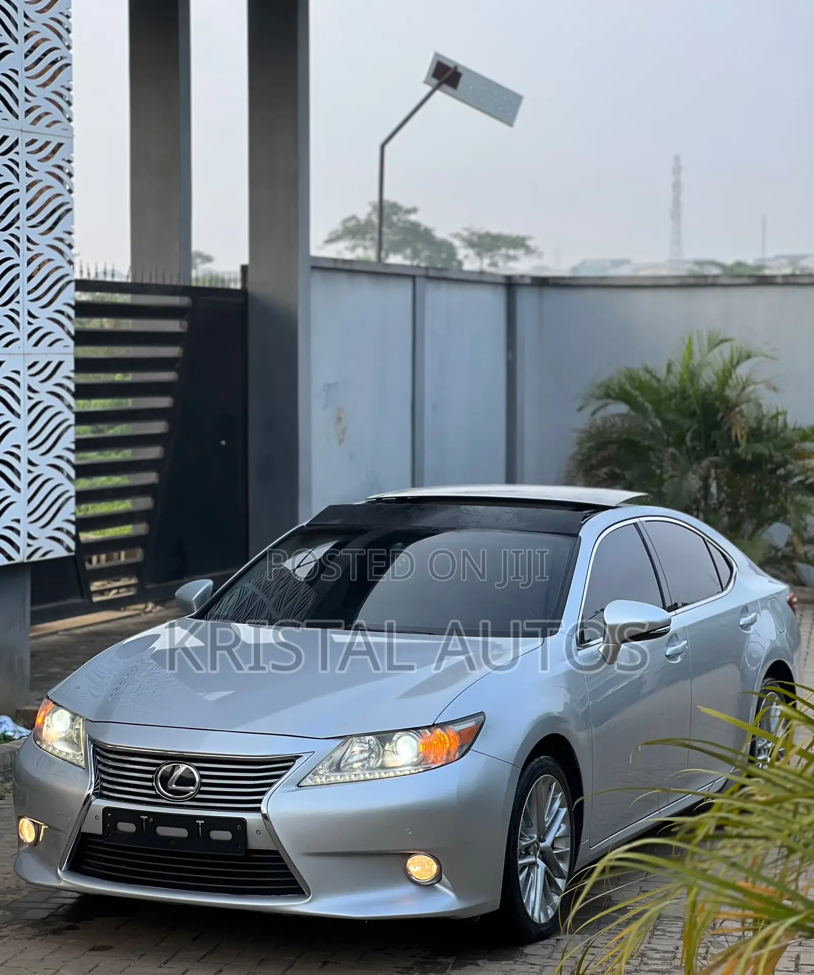 Lexus ES 350 FWD 2014 Silver