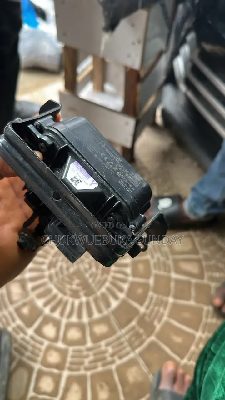 Logo Sensor Toyota Sienna 2018 Model