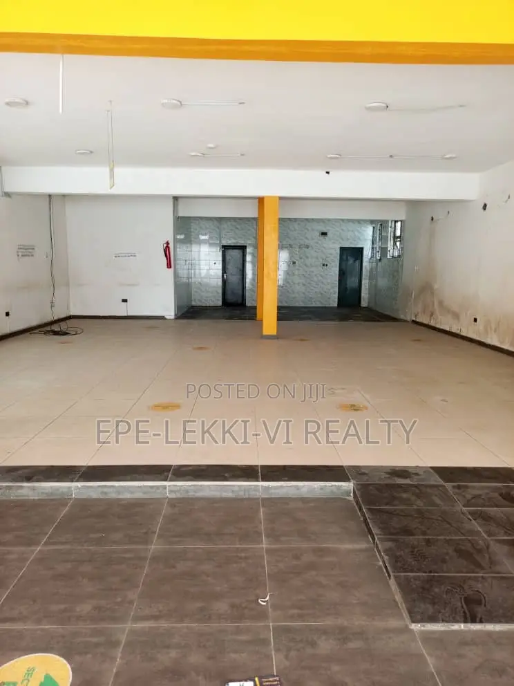 Shop/Office/Restaurant/Salon/Spa/Bakery/Etc for Lease in Lekki
