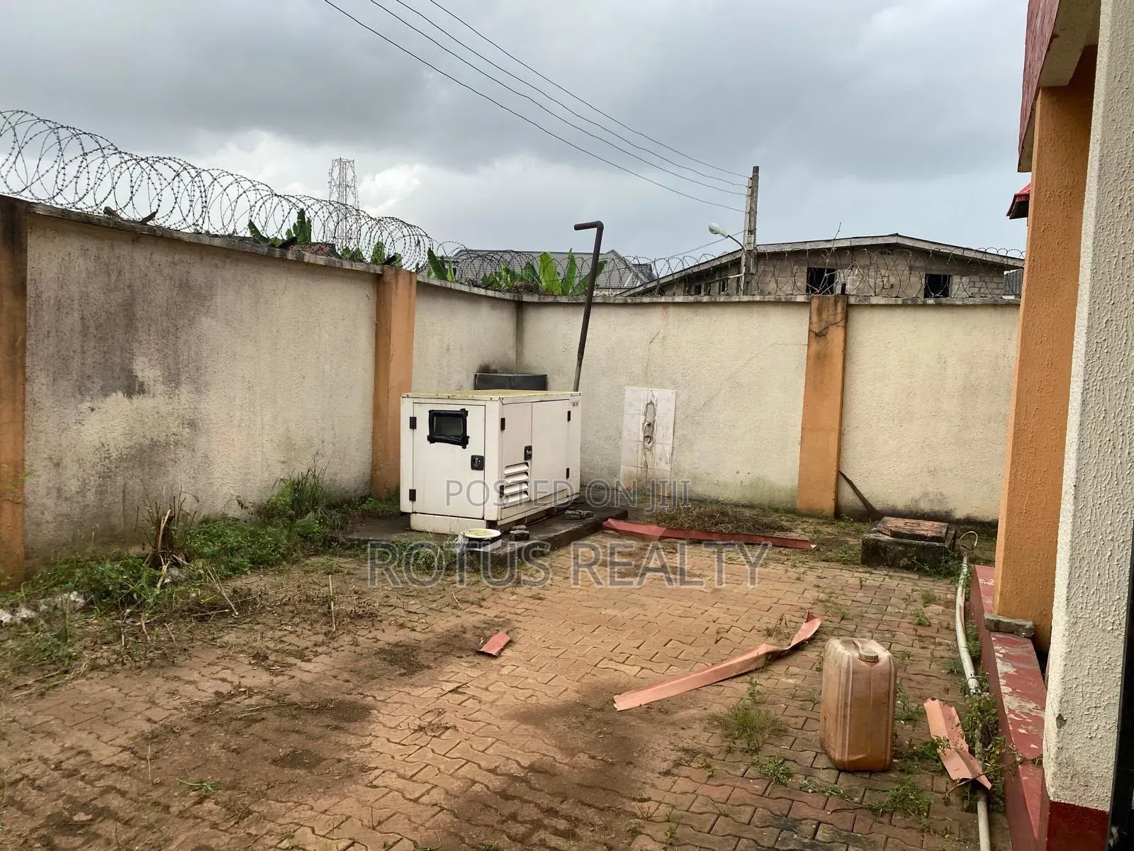Furnished 5bdrm Duplex in Egbeda for sale