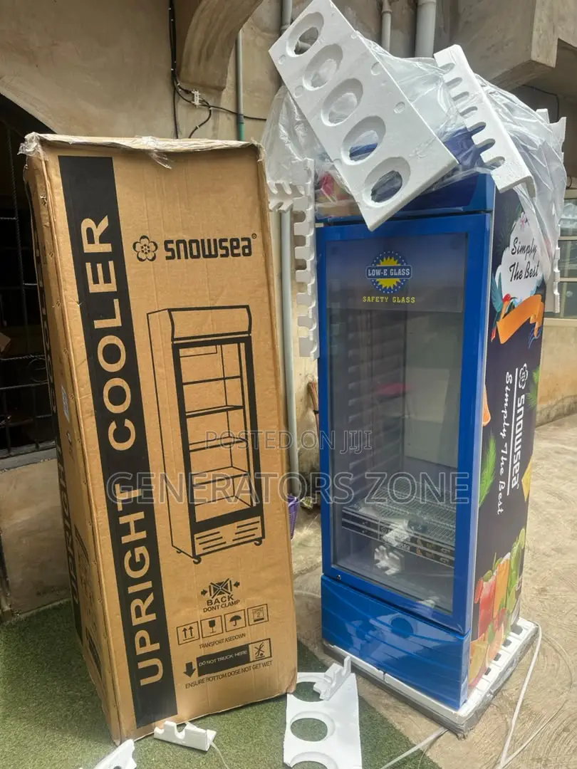 Snowsea 500L Upright Chiller for Bars and Cafes
