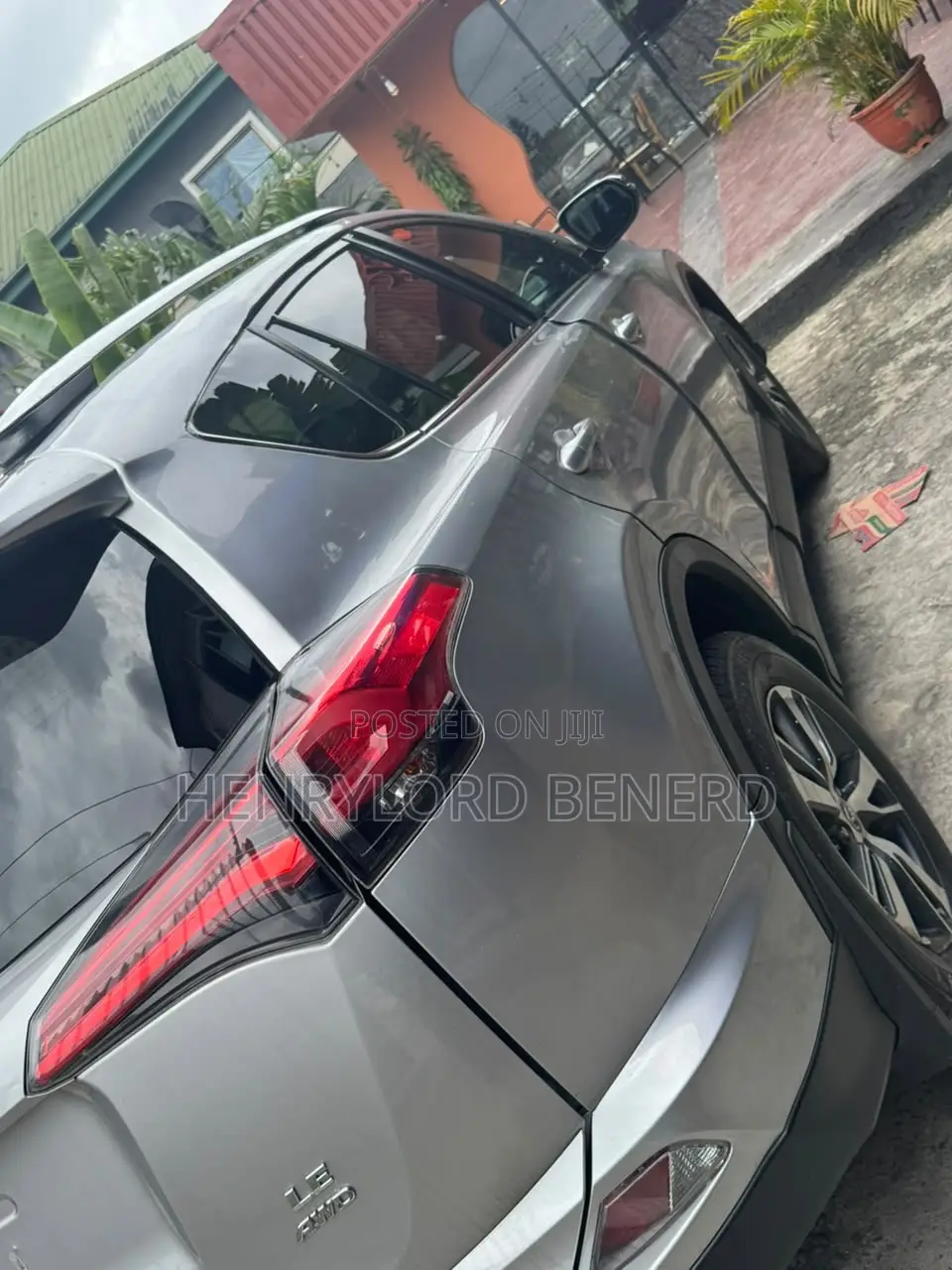 Toyota RAV4 LE 4dr SUV AWD (2.5L 4cyl 6A) 2018 Gray