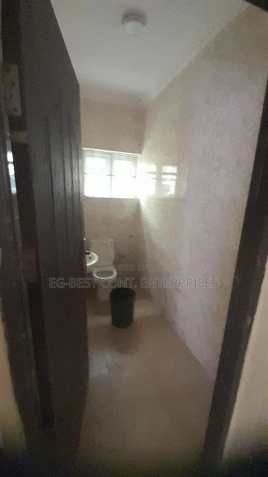 5bdrm Duplex in Blenco Road, Sangotedo for rent