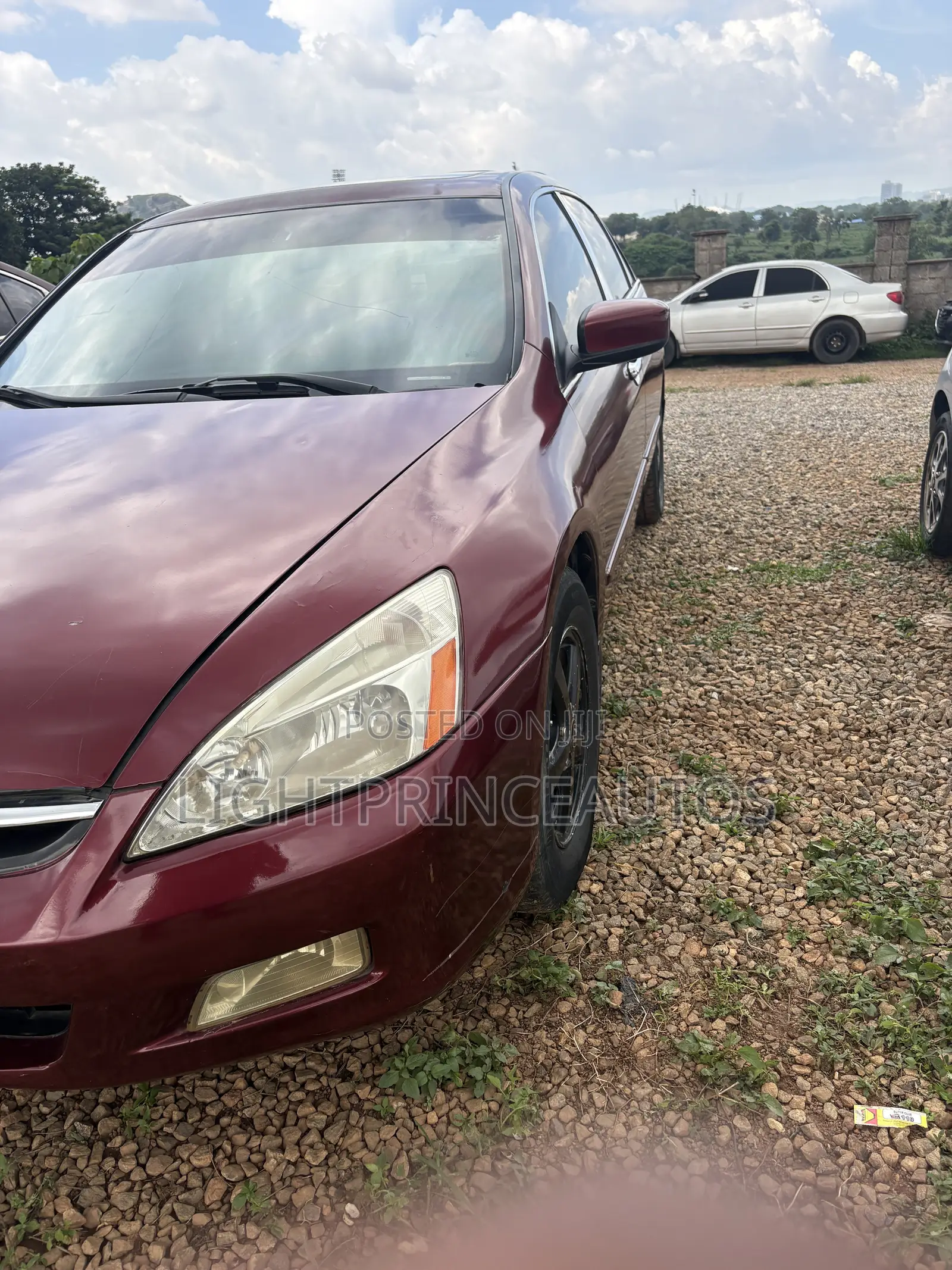 Honda Accord 2005 Maroon