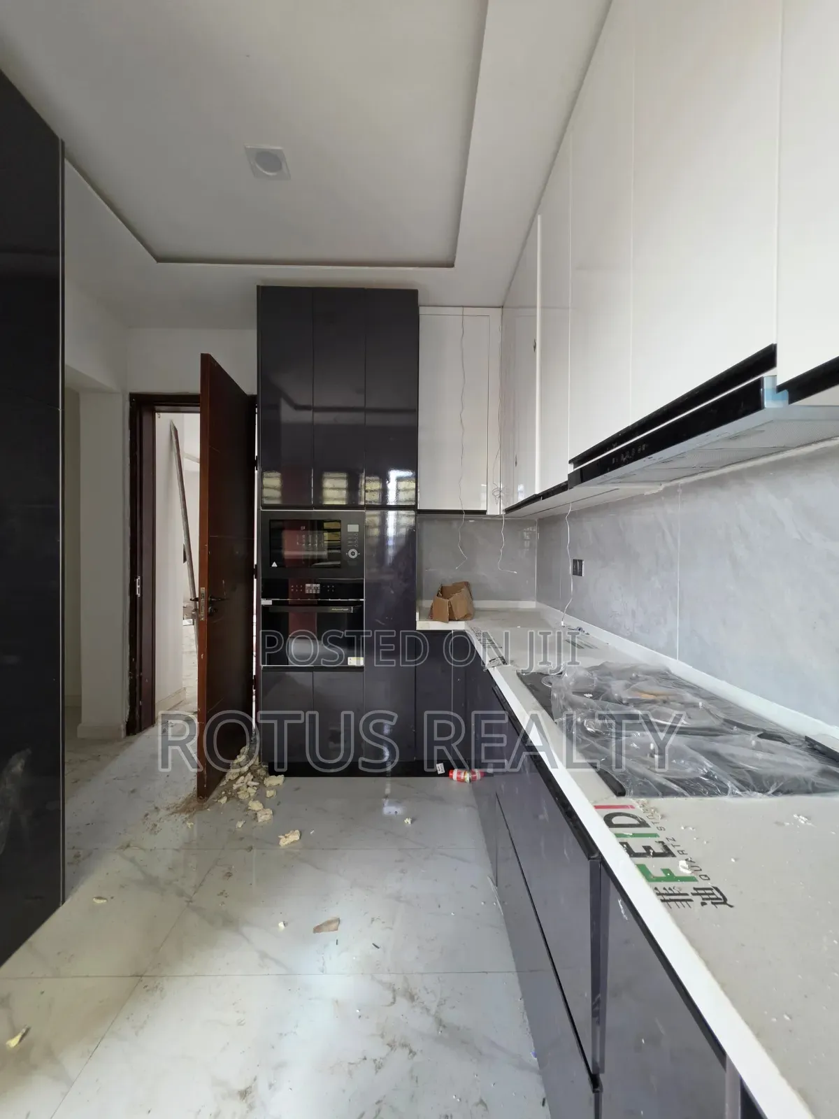 3bdrm Apartment in Allen Avenue for sale