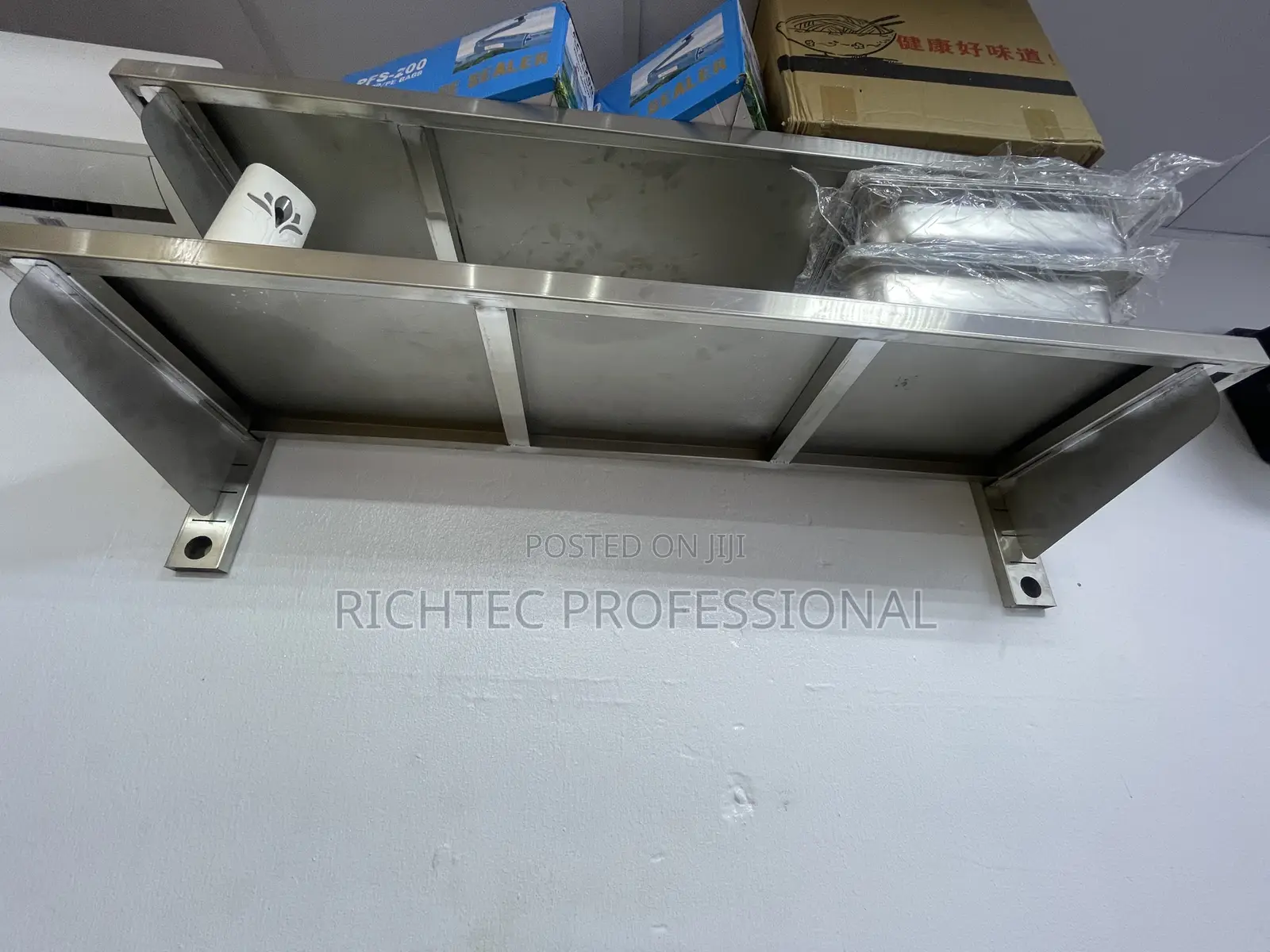 High Quality Stainless Steel Wall Shelf