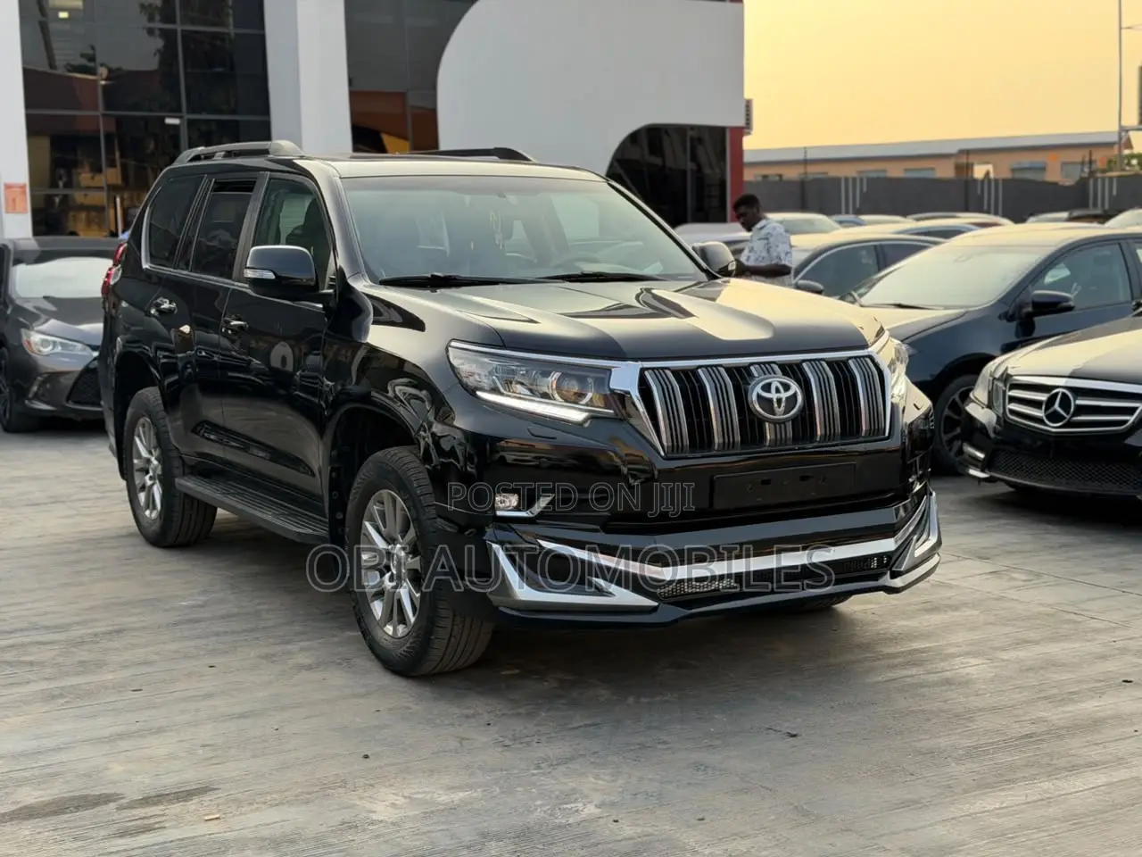 Toyota Land Cruiser Prado 2019 Black