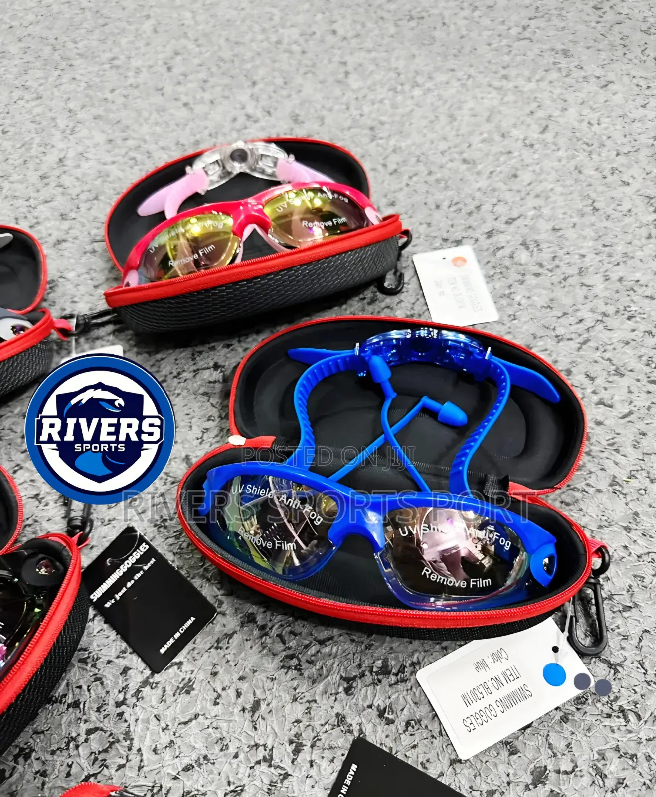 Cima Professional Anti-Fog Swimming Goggle With Earplug
