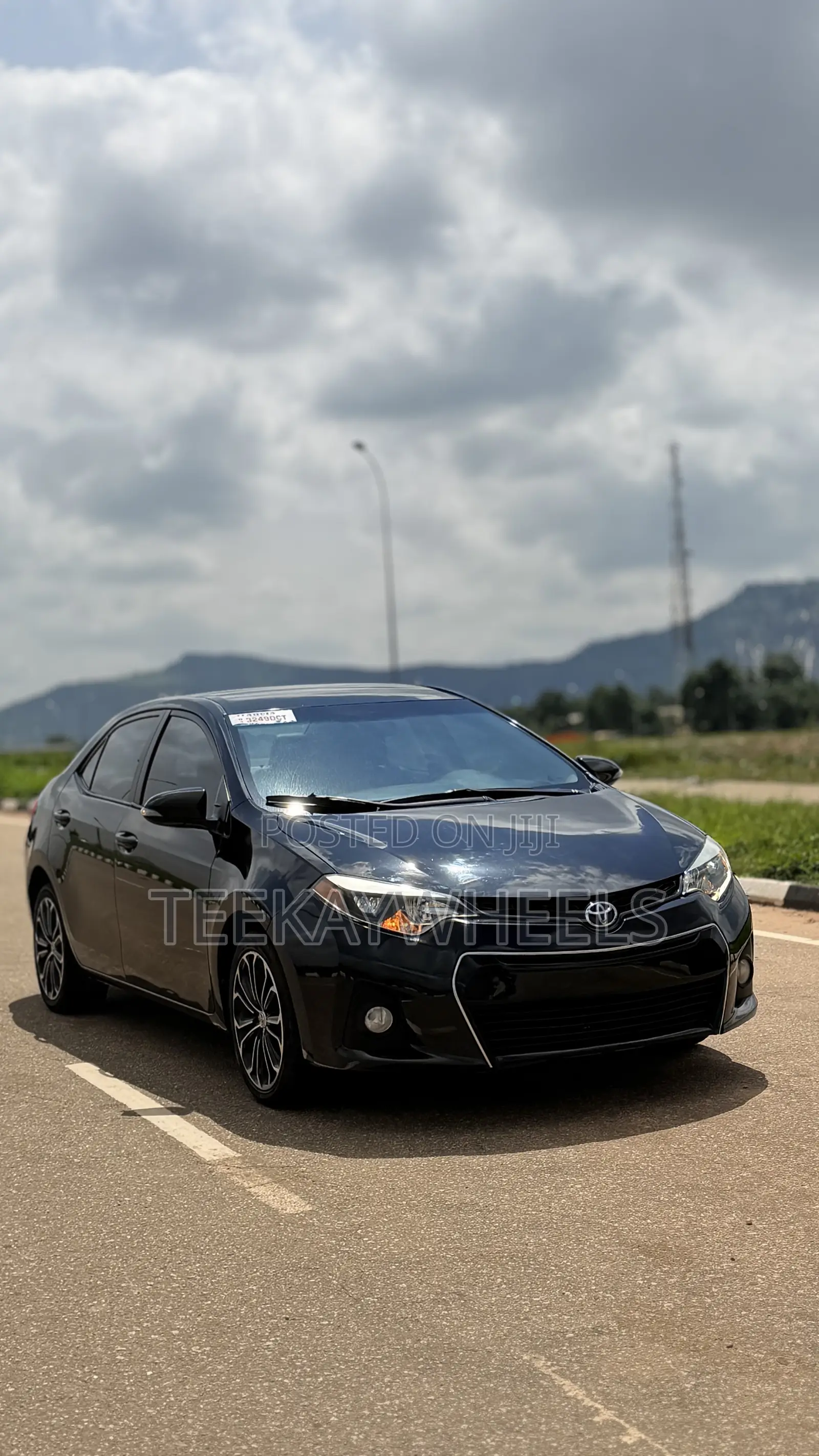 Toyota Corolla S 4dr Sedan (1.8L 4cyl CVT) 2015 Black