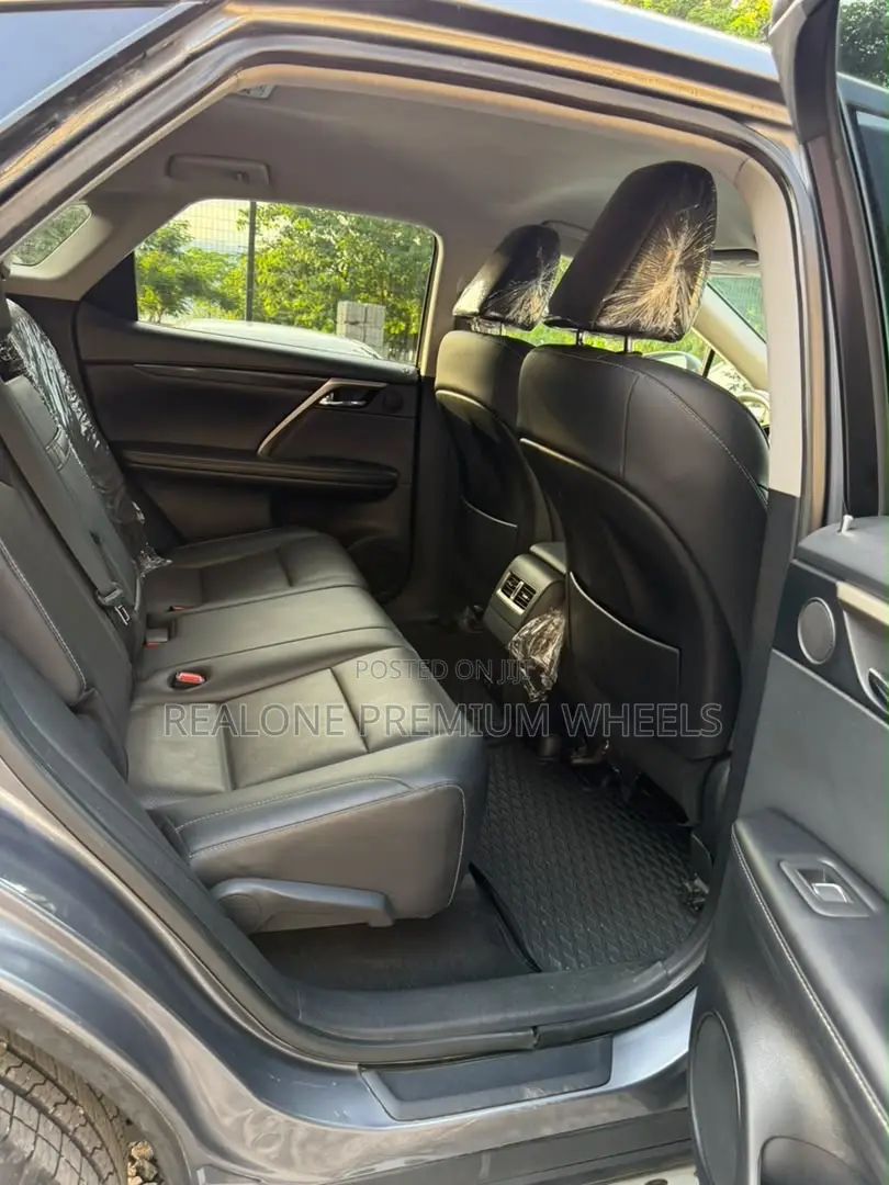 Lexus RX 350 4WD 2021 Gray