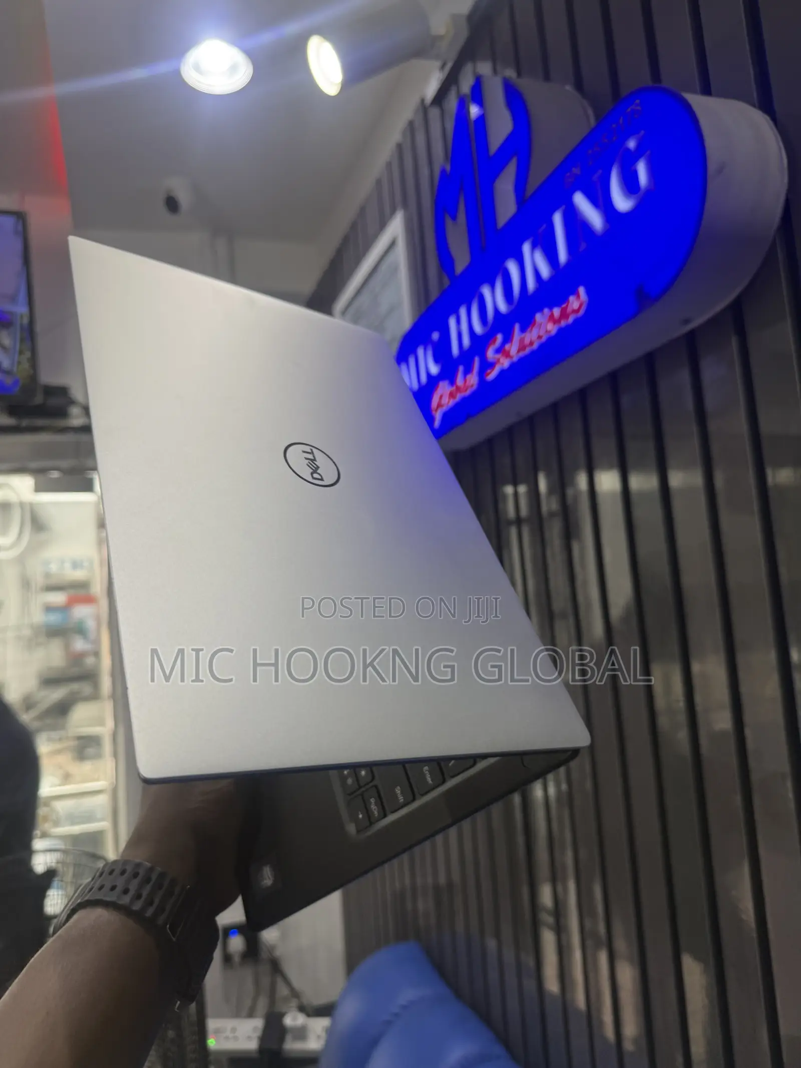 Laptop Dell XPS 13 7390 16GB Intel Core i7 SSD 512GB