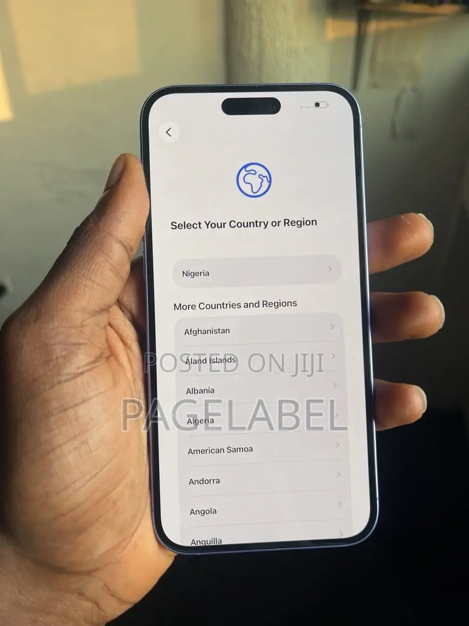 iPhone 16 Plus Follow Come Screen and Case