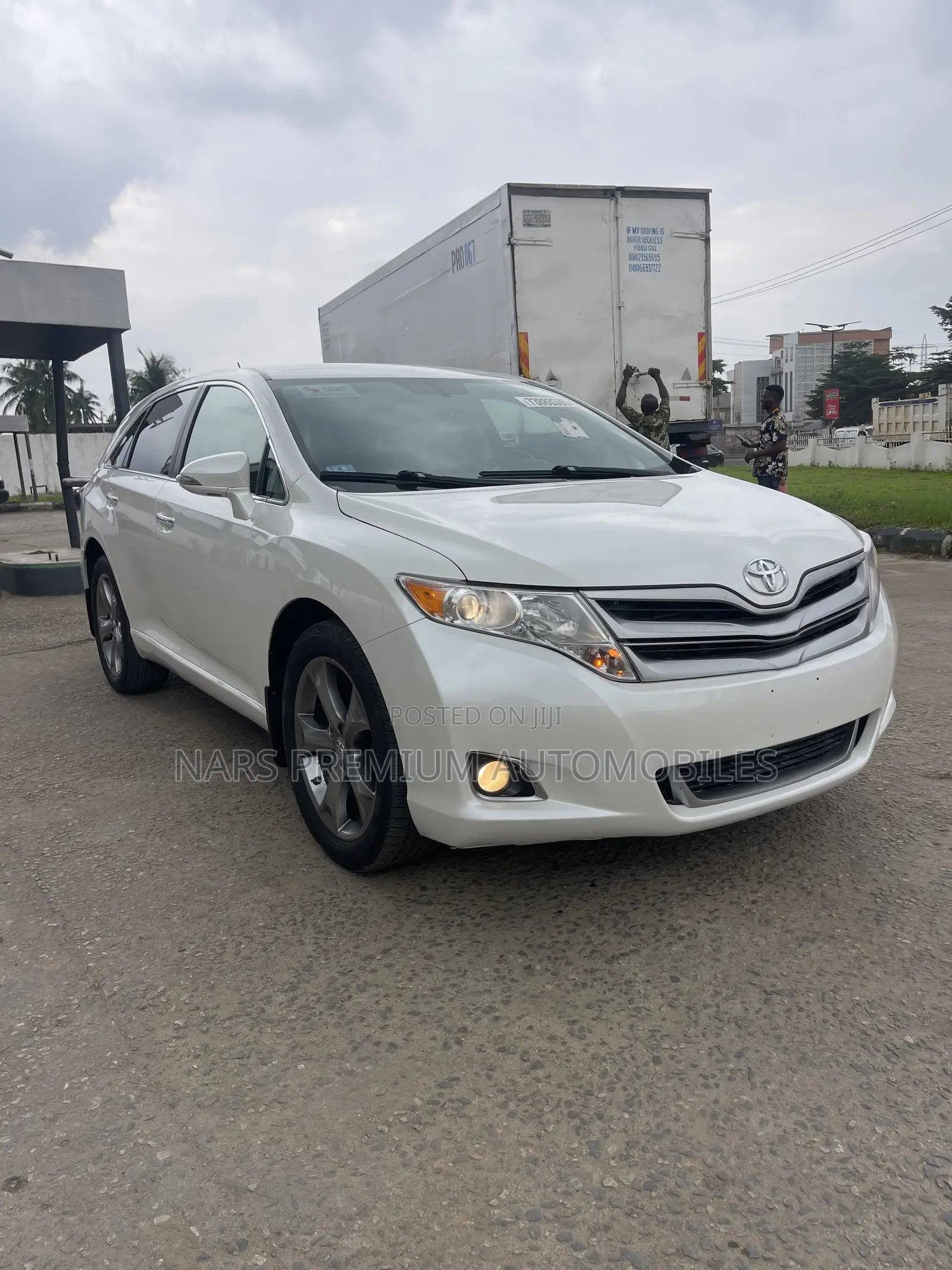 Toyota Venza XLE 4dr Wagon AWD (3.5L 6cyl 6A) 2014 White