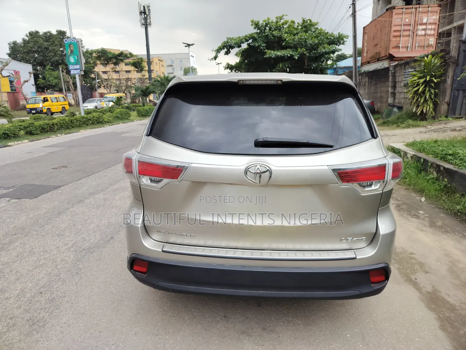 Toyota Highlander 2014 Gold